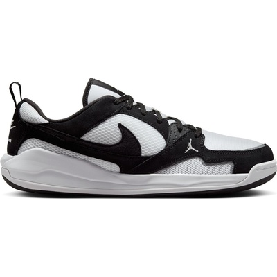 Air Jordan Баскетболни кецове Air Jordan Men's Basketball Trainers - Black/White