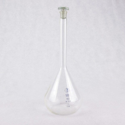 Baňka odměrná s NZ a skleněnou zátkou, tř. A, NZ 14/15, 500 ml, střední opotřebení