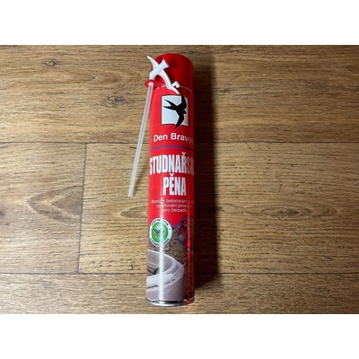 Den Braven pěna studnářská trubičková 750ml