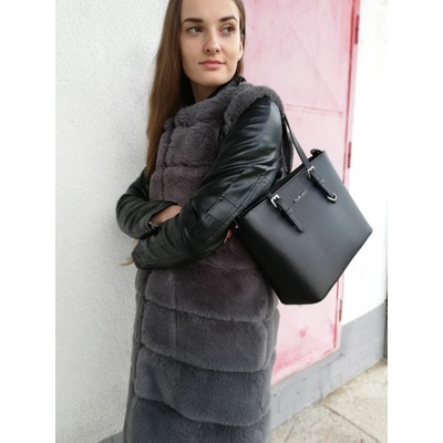 Čierna kabelka na rameno FLORA F9179-black