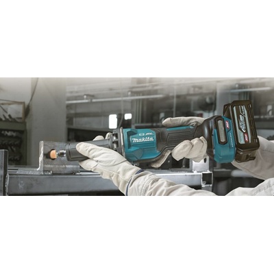 Makita GD002GZ