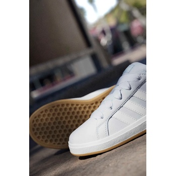 adidas Детски велурени маратонки adidas GRAND COURT 00s (KI4068)