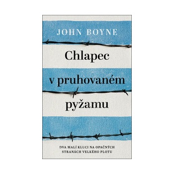 Chlapec v pruhovaném pyžamu