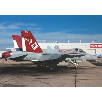 Academy 12520 USMC F/A 18A+ VMFA-232 RED DEVILS 1:72