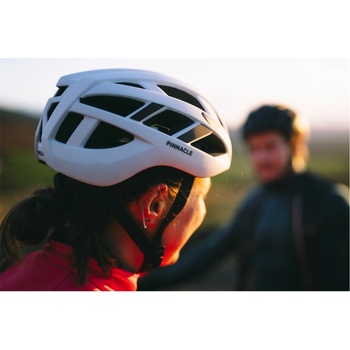 Pinnacle MIPS Road Cycling Helmet - White