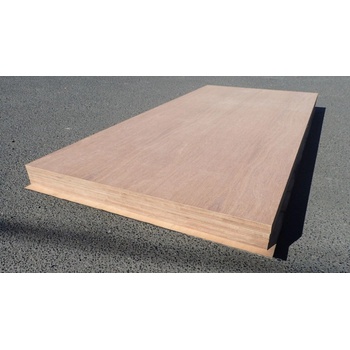 Překližka lodní keruing 9 mm (2440*1220) B/B