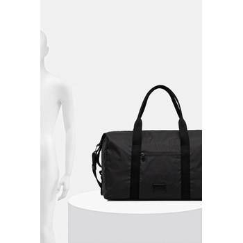Calvin Klein Чанта Calvin Klein в черно LV04D3319G (LV04D3319G)