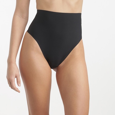 DIM INVISIBLE MID WAIST THONG DI000E6K čierna