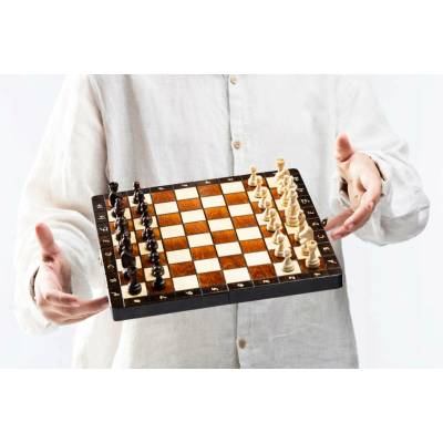 Dřevěné magnetické šachy - elegantní a krásné! Sunrise Chess & Games