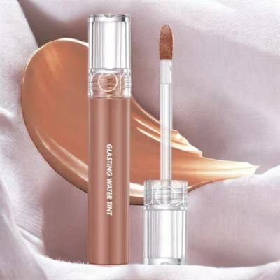 Rom&nd Glasting Water Tint Sunset Edition Lesklý tint na rty 15 Nudy Sundown 32 g