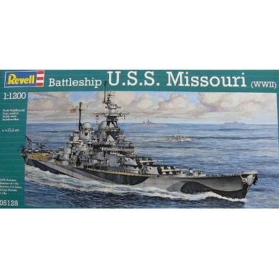 Revell { 189 ID 2673797897}} U.S.S. Missouri WWII 05128 1:1200