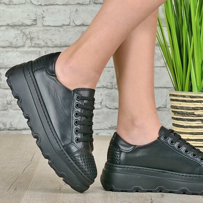 Tinti Shoes Дамски кецове Eva black