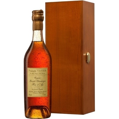 François Voyer Cognac Hors d´Age Grande Champagne 43% 0,7 l (kazeta)