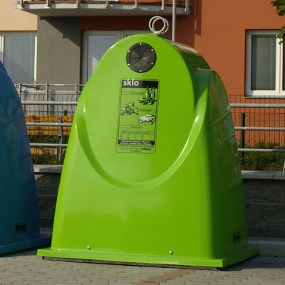 GFB na sklo 1300 l kontejner