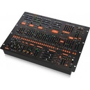 Behringer 2600 EU