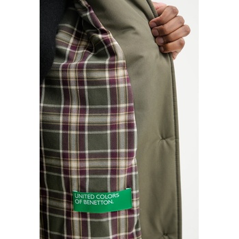 Benetton Палто United Colors of Benetton в зелено 2I1UDN08F (2I1UDN08F)