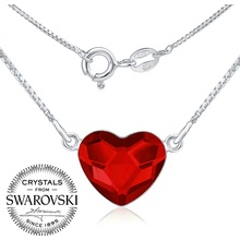 SILVEGO Stříbrný se Swarovski Crystals srdce červené VSW064N