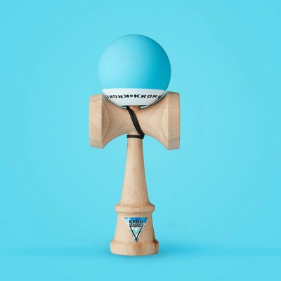 Kendama Krom Pop Svetlo modrá