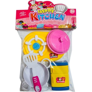 Armtoys КУХНЕНСКИ КОМПЛЕКТ С ХЛАДИЛНИК В ПЛИК - armtoys