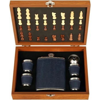 Комплект манерка с шах и аксесоари /дърво/ (К85885)