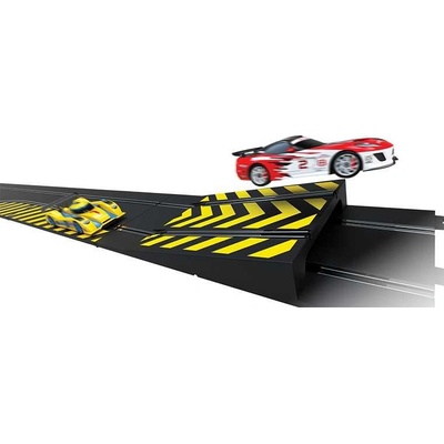 Scalextric Rozšíření trati C8194 Jump and Side Swipe Accessory Pack