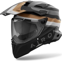 Airoh Commander 2 Doom 2025