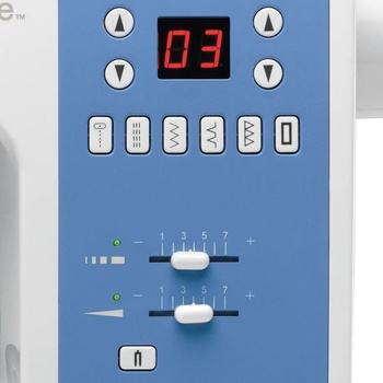 Image 1 of Singer 7465 Confidence