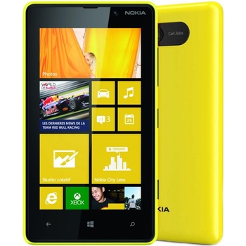 Nokia Lumia 820