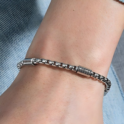 HARAHU Мъжка верига за ръка Роланд - Сребърна kp21750 (ro-21750)