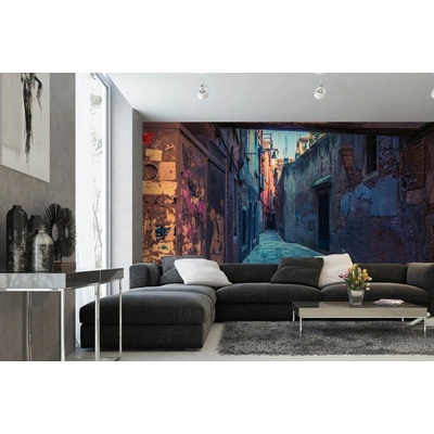 Dimex MA-5-0720 Samolepicí vliesová fototapeta na zeď Úzká benátská ulice rozměry 375 x 250 cm