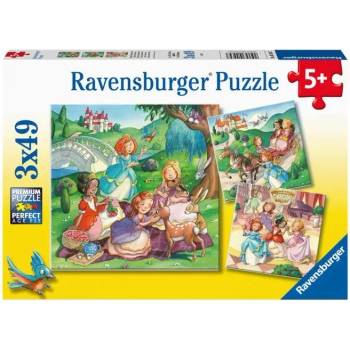 Image 1 of Ravensburger Пъзел Ravensburger от 3 x 49 части - Малки принцеси (05564)