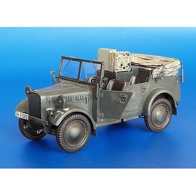 Plus Model Stoewer Kfz.2 Radio car 1:35