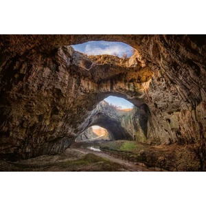 DIMEX ART Флизелинов фототапет красива гледка от пещера 375 x 250 см