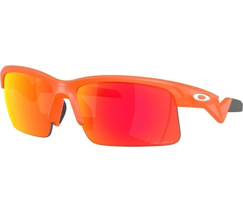 Oakley Capacitor