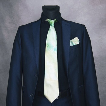 Hodvábna kravata + vreckovka Limited 09