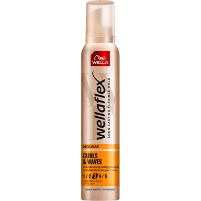 Wella Wellaflex Curls and Waves pěnové tužidlo 200 ml