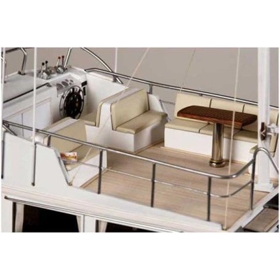 Amati Grand Banks моторна яхта 1967 1: 20 комплект