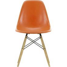 Vitra Eames Fiberglass DSW red orange / ash