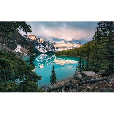 Komar Vliesová fototapeta Magic Moraine Morning 450 x 280 cm
