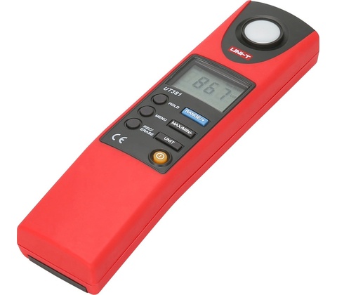 UNI-T UT381