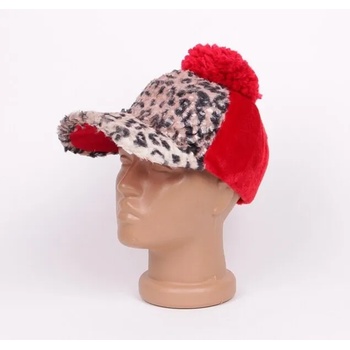 Червена дамска шапка с козирка с леопардова шарка и голям помпон