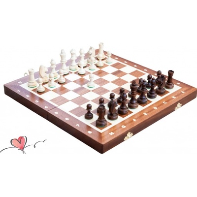 Dřevěné šachy střední