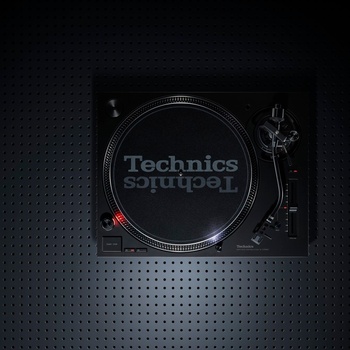 Technics SL-1210 MK7