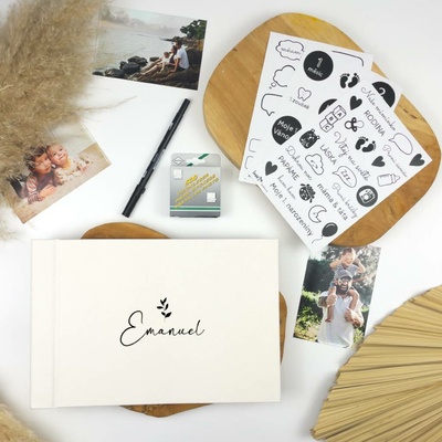 Lovelu Personalizované fotoalbum pro miminko - Poetická kaligrafie - set s doplňky