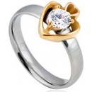 Šperky eshop Oceľový prsteň kruh striebornej farby a dve srdcia zlatej farby so zirkónom L13.04