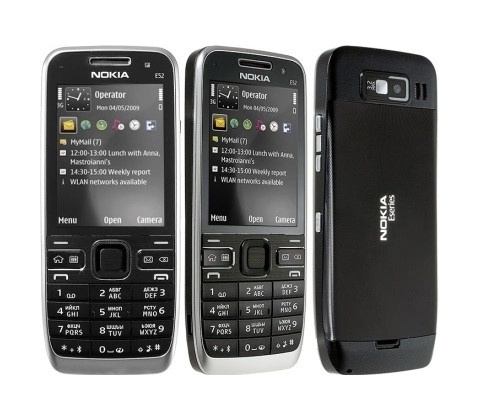 Nokia E52