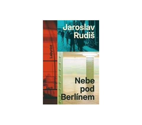 Nebe pod Berlínem