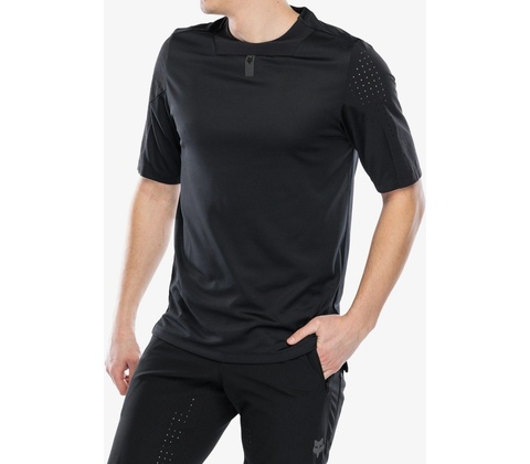 Fox Defend black