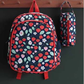 A Little Lovely Company: Раница с изотермичен джоб 27 x 32 x 19 cm - "Ягодки (BPSTBU66)
