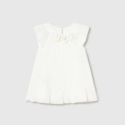 Mayoral Рокля плисирана мръснобял цвят за бебе момиче Mayoral